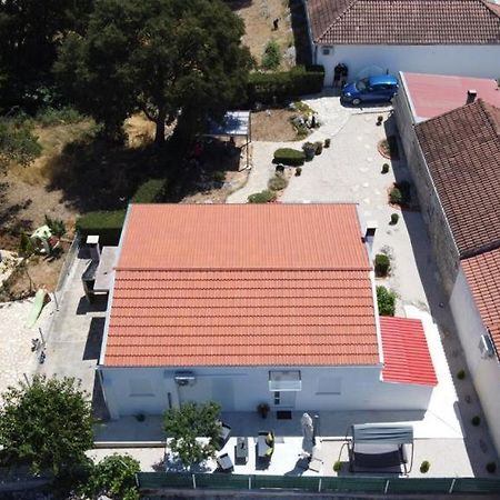 Apartman Ana Apartment Crno Luaran gambar